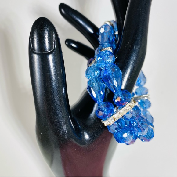 Bright blue Austrian crystal and CZ gorgeous 2 strand stretch bracelet - Picture 2 of 5